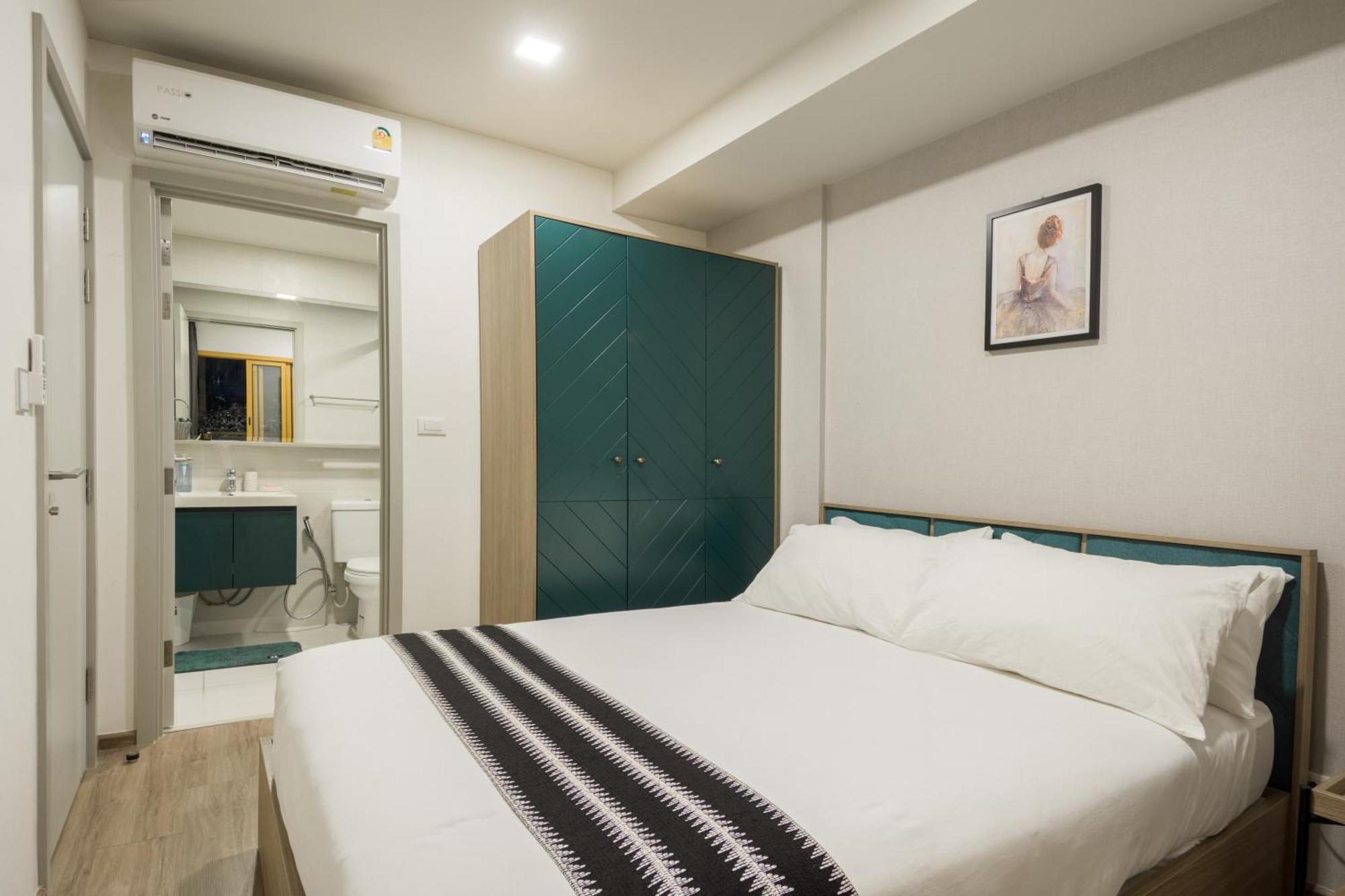 Brissluxe At Bts Onnut Sukumvit 50 Appartement Bangkok Buitenkant foto