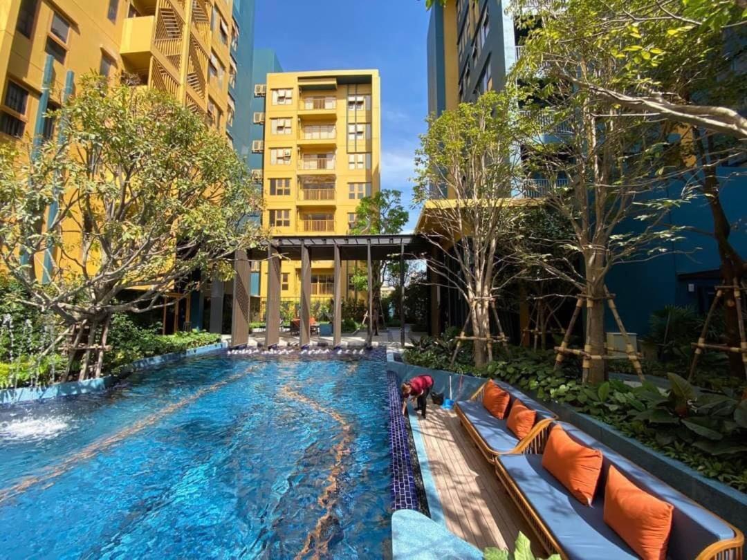 Brissluxe At Bts Onnut Sukumvit 50 Appartement Bangkok Buitenkant foto