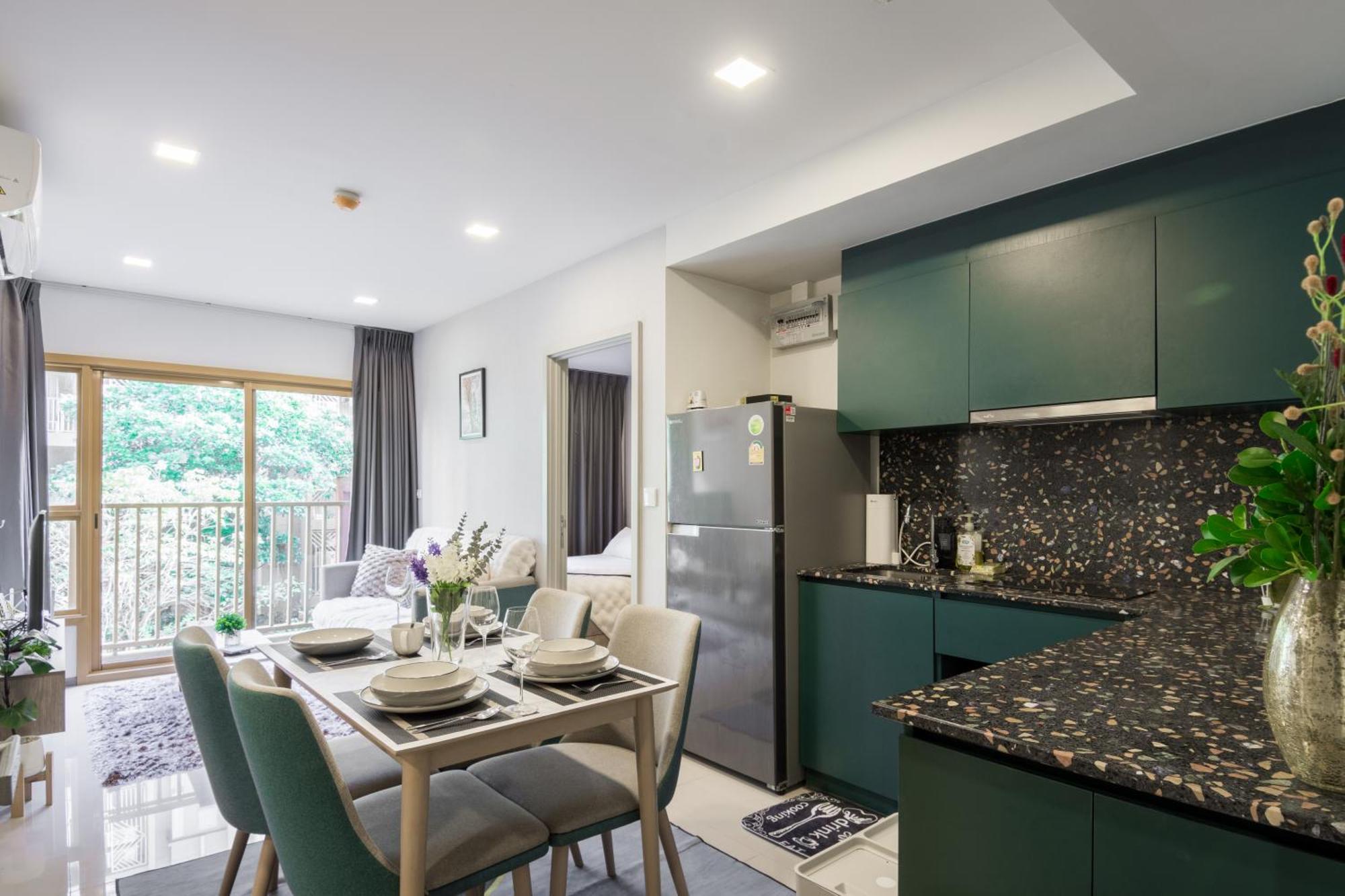 Brissluxe At Bts Onnut Sukumvit 50 Appartement Bangkok Buitenkant foto