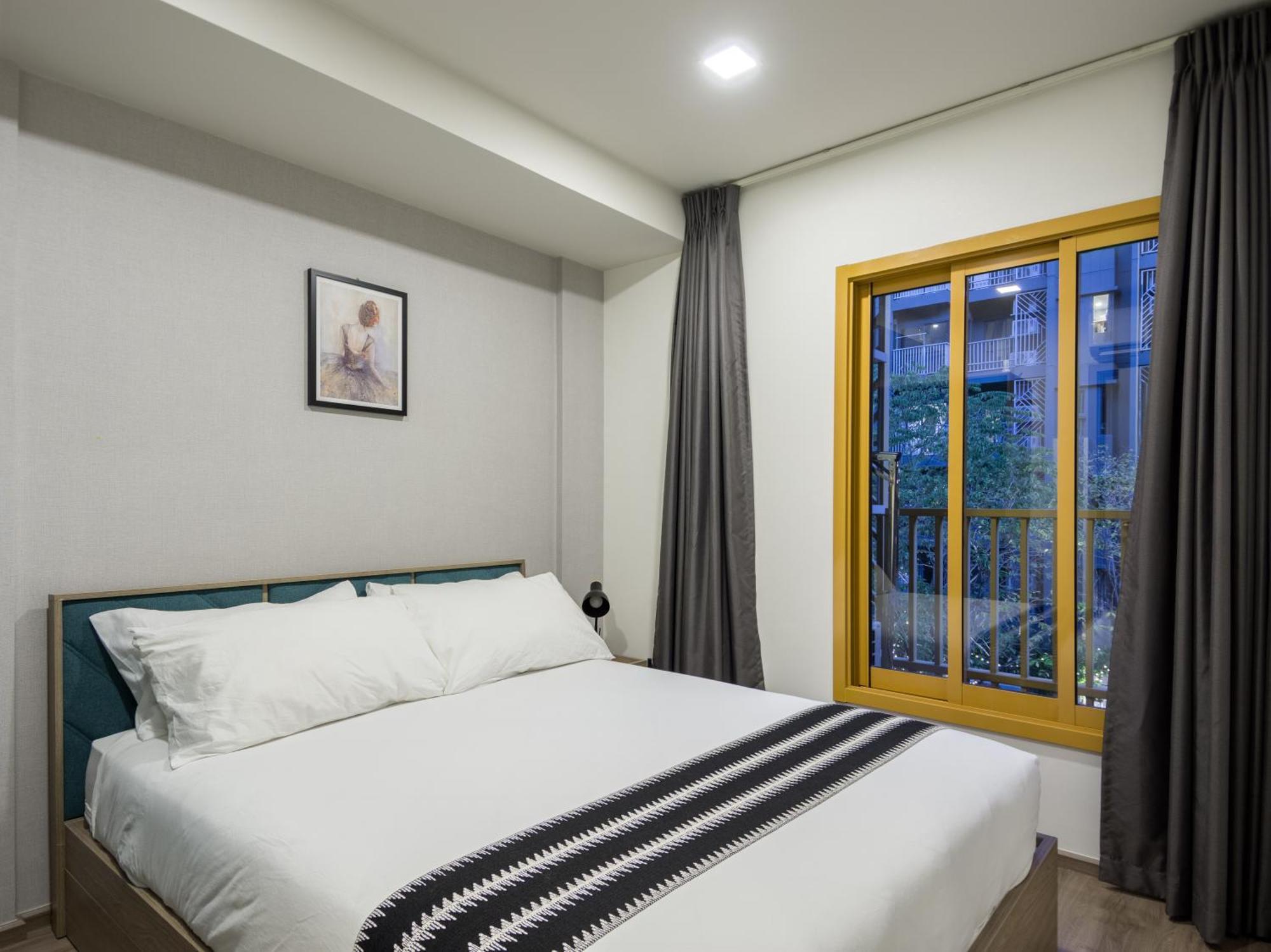 Brissluxe At Bts Onnut Sukumvit 50 Appartement Bangkok Buitenkant foto